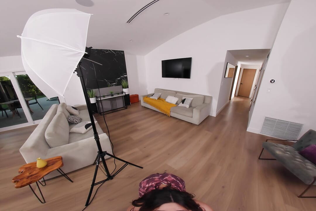 VRSpy - Журнал Нэш: Wannabe Starlet