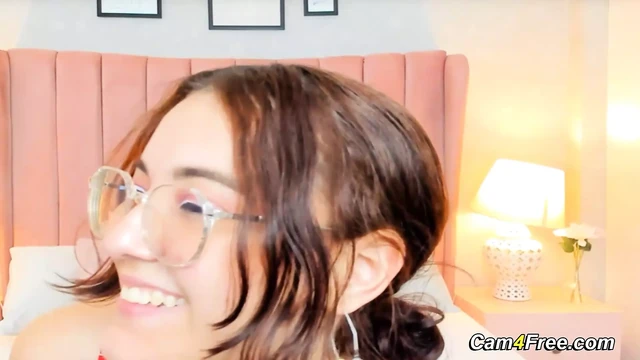 Nerdy Babe Rubs Her Clit Furiously