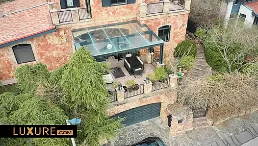 The agent who sold more than a house