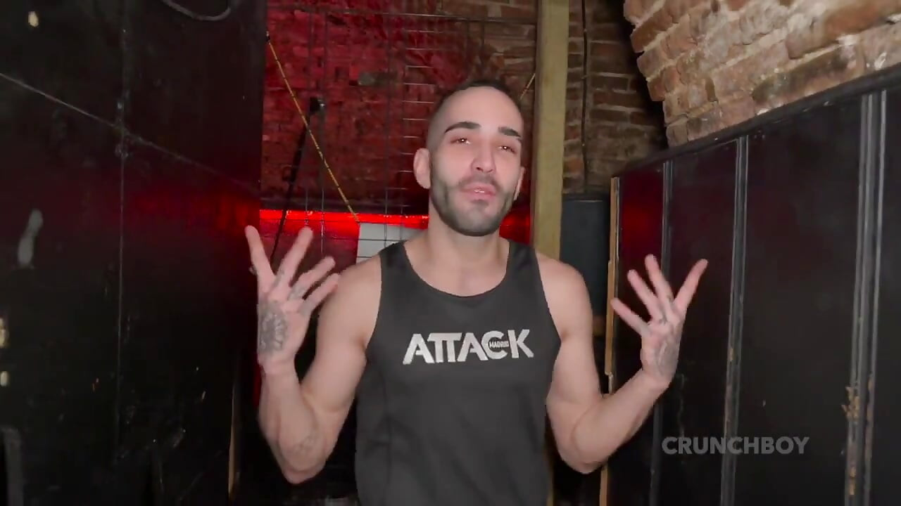 Si cewek straight eneko yang masih muda ngentot kalil raw