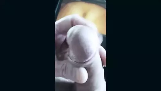 I love watching someone shooting their load on my wife.