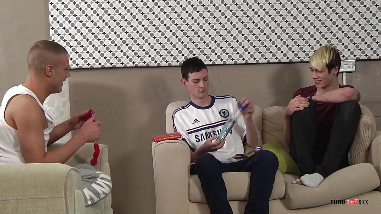 EuroBoyXXX Scott Williams Got An Unforgettable Gift From Jason Goddard And Rhys Casey