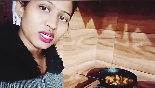 Latika gritik ngentot sama saudara tirinya