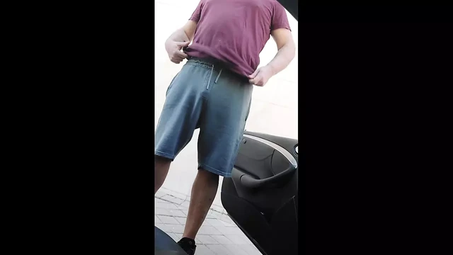 Exhibitionism session with a horny Chubby Guy. Part 1