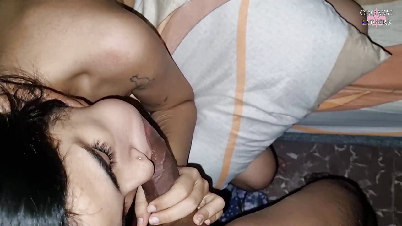 A suck that doesn't waste a drop of cum
