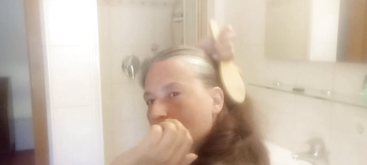 Madura milf mi pelo, mi mirada, tu imaginación