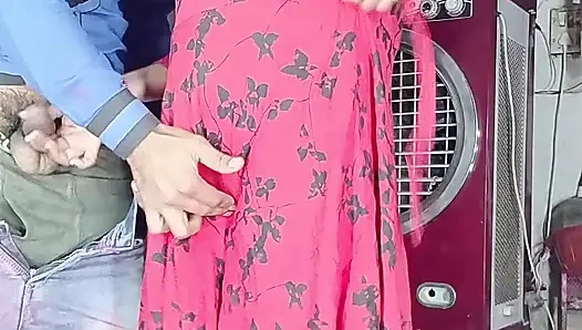 Hintçe sesli desi seksi videoda güzel kız arkadaş eğlencesi