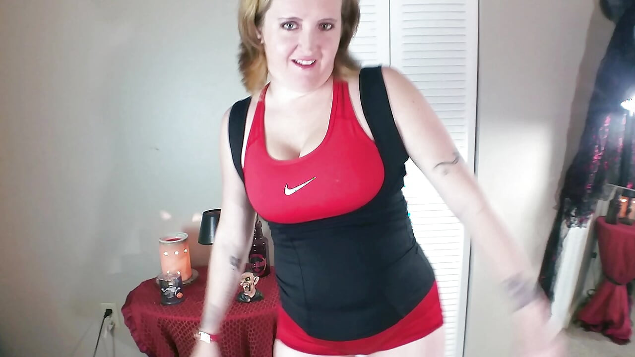 Giving Me What I Need a Huge Facial