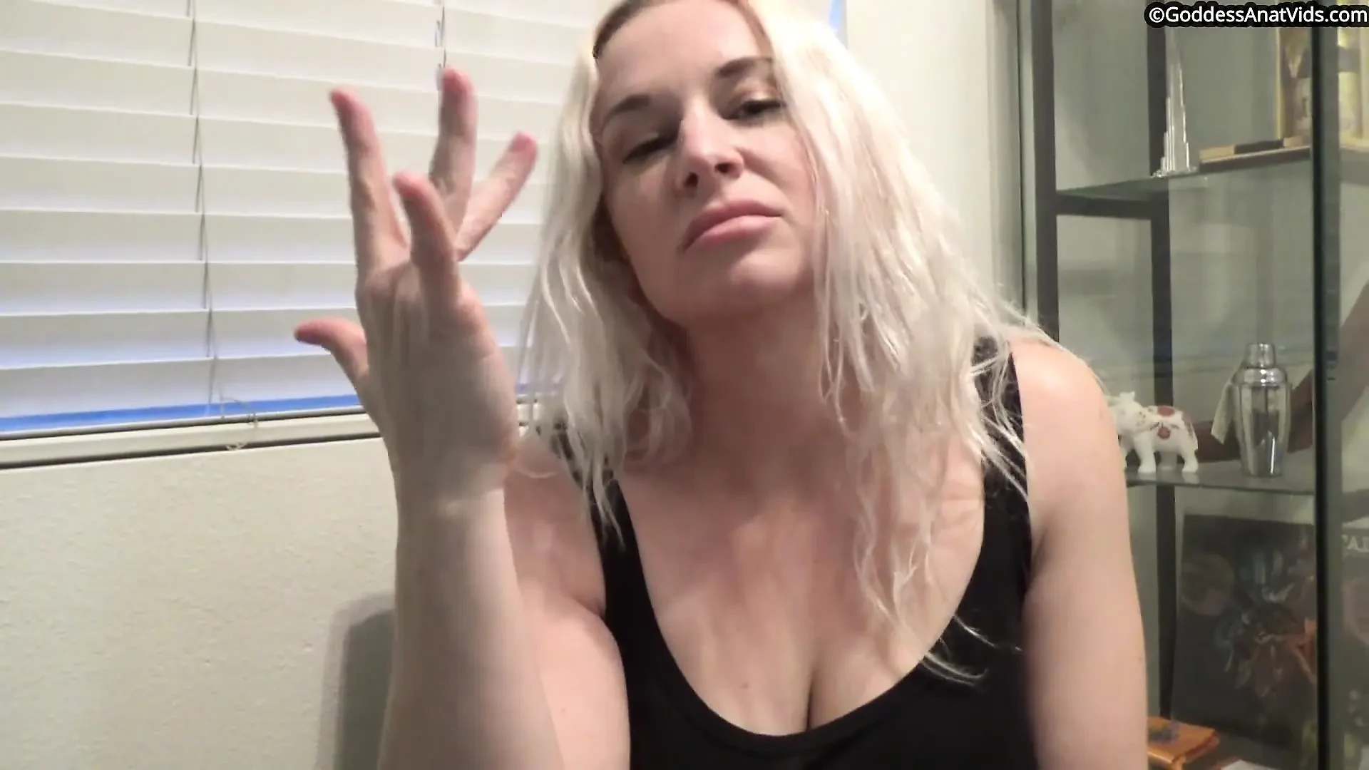 Stifling Hands