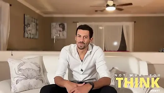 Büyük memeli pawg fışkırtıyor ve büyük zenci yarağının içine boşalıyor