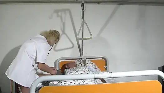 Dokter kandungan ini suka dientot habis-habisan!