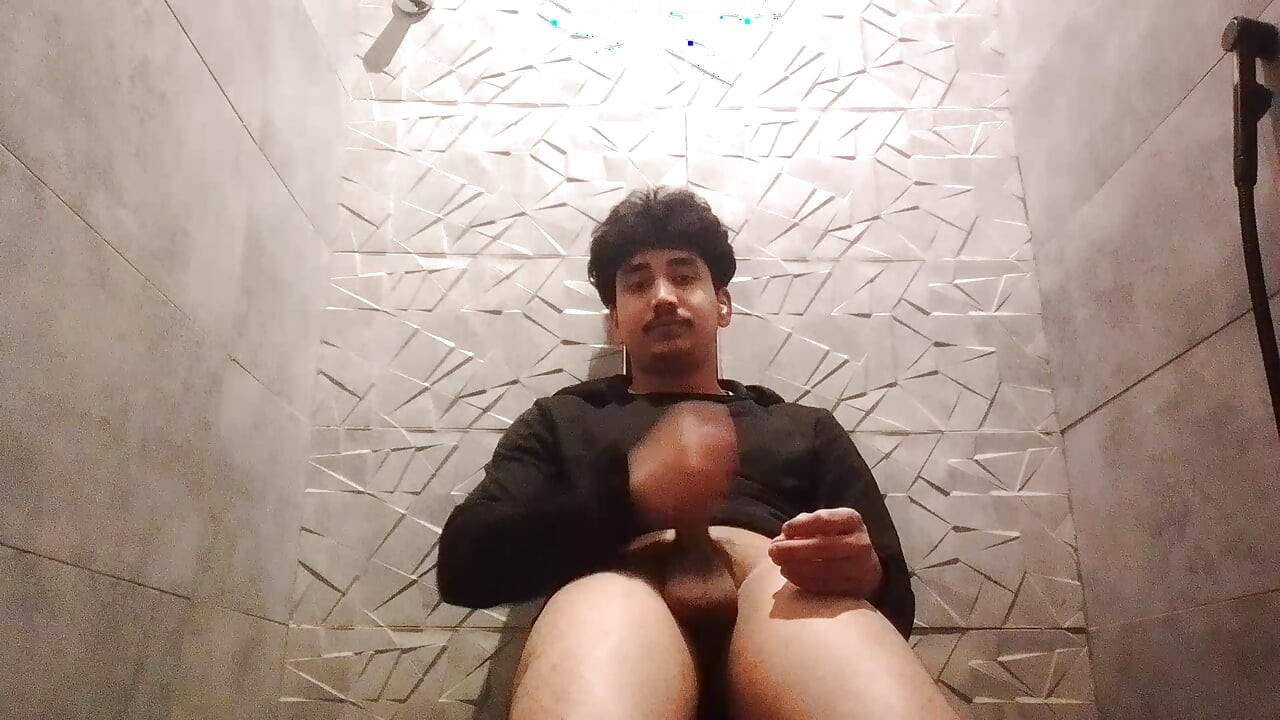 Asiática fofa garoto na masturbação vídeo