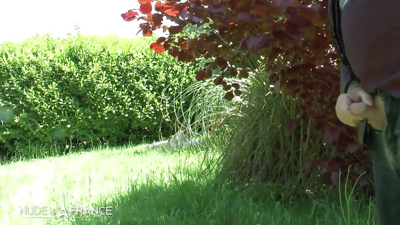 Pretty Young Redhead Slut Suntbathing Licked and Fucked by Papy Pervers