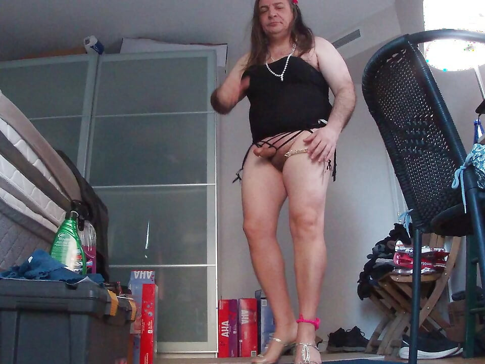 Home made Sissy Mature TV dresses up for the occasion and a cum load