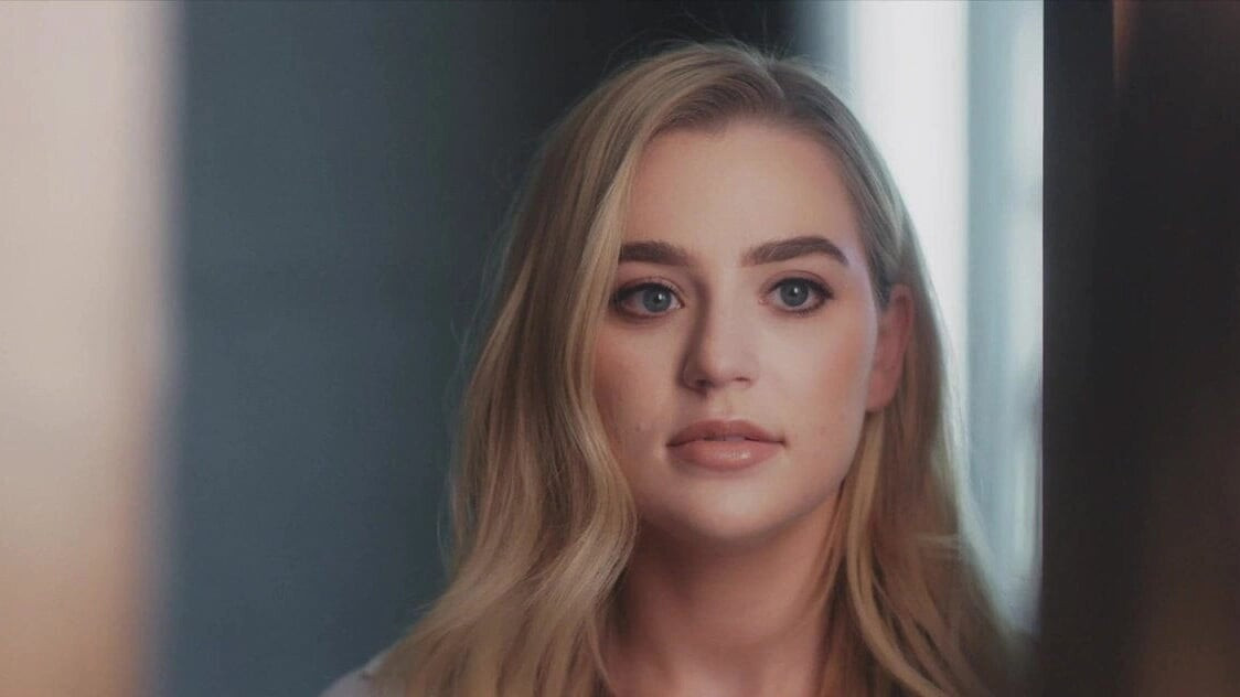 Deeper. Blake takes control when her boyfriend's ex shows up