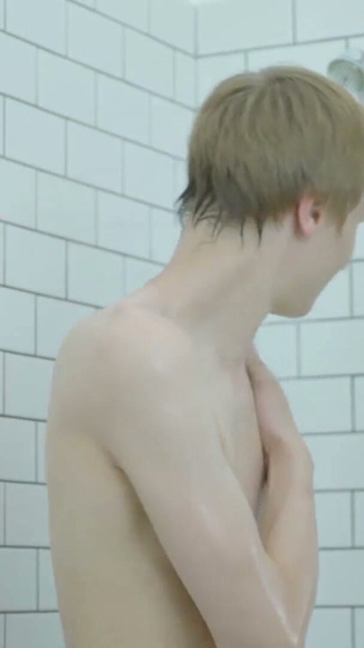 Skinny Twink Liam P Takes A Bath And Strokes His Hard Cock! | Clip 1