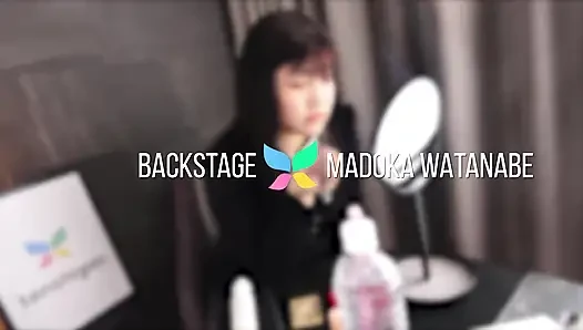 Madoka Watanabe di belakang panggung