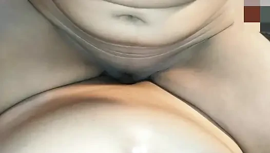 Maine apni Pdhosi Bhabhi ko Choda , Chut ki garmi bhaut jada thi chodne me mja aa gya