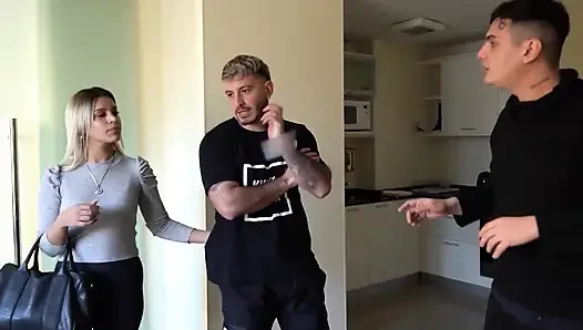 Вилла Anderson любит тестировать дома с ее очка - анальный кримпай