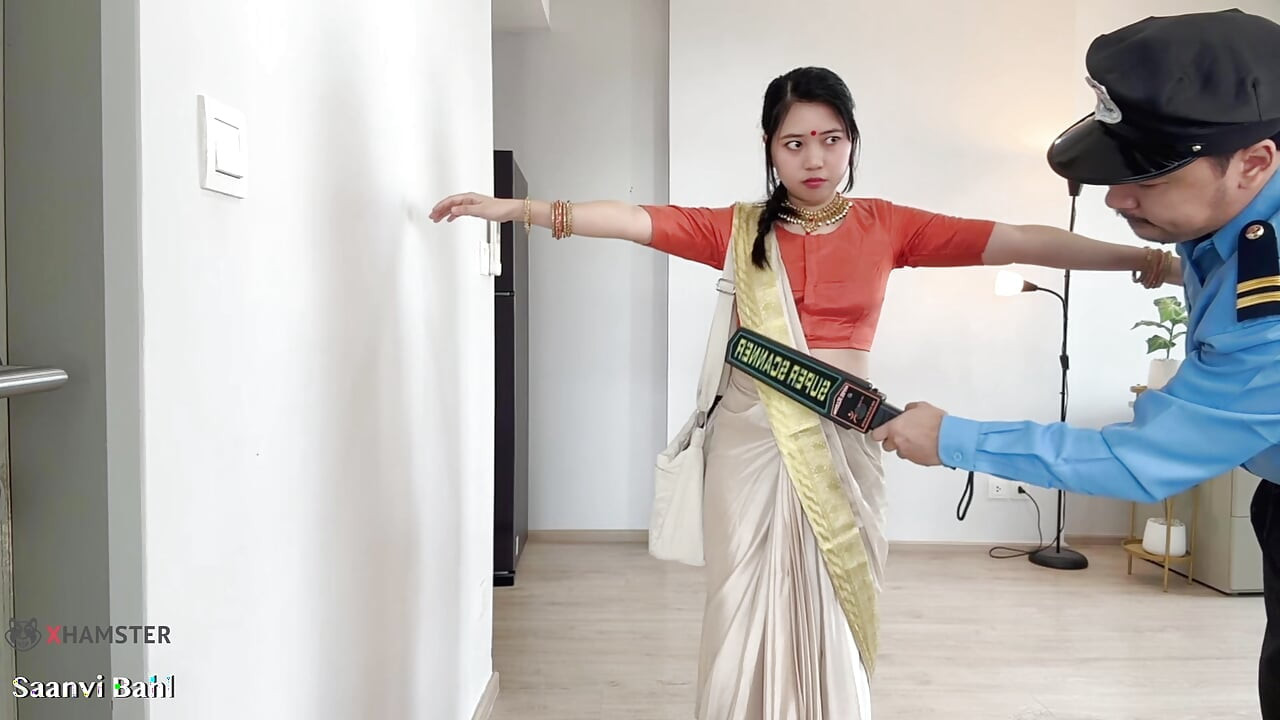 Indian Police, Saanvi Bahl seduce with hardcore Blowjob for Security Guy