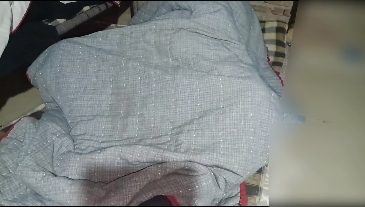 Bhabhi ko devar ne first time raat ko akele me chudai ki full time chudai ki indian desi village desi bhabhi