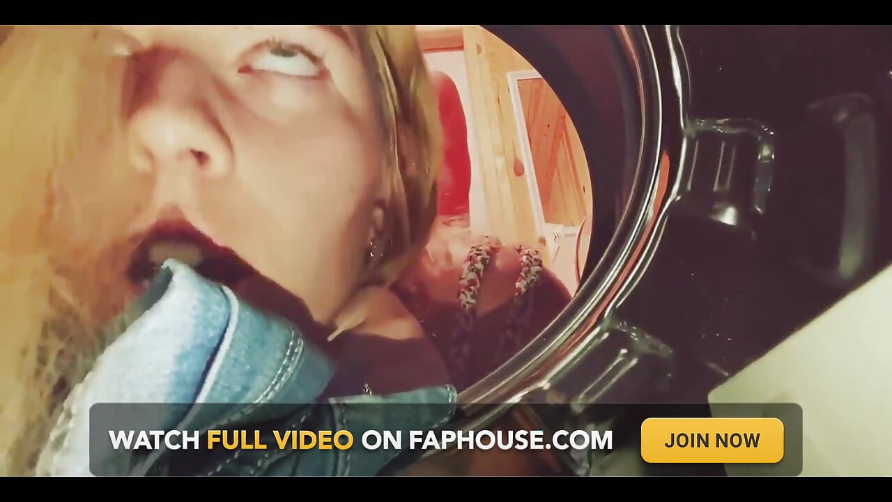 My Stepsister Got Stuck in the Washing Machine and I Decided to Help Her with My Big Dick