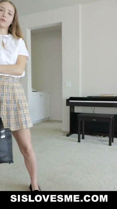 Step Sister Audrey Hempburne Likes To Think About Her Stepbro's BWC When She Is Touching Herself | Clip 1