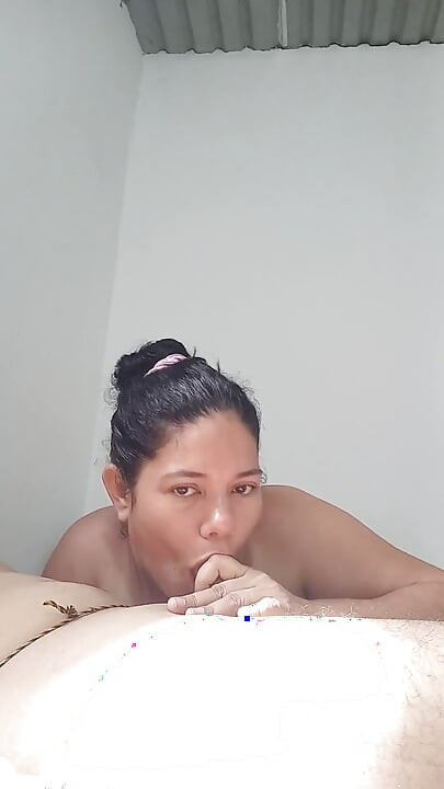 Beautiful Professional Deep Throat Blowjob