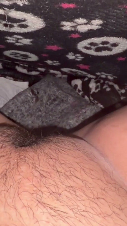 Mom masturbates that big hairy pink pussy secretly | Clip 1