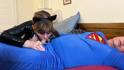 Oma Carmens Verschiedene Superhelden Cosplay Schwanzlutschen Zusammenstellung 41920fapcomp