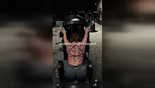Tiktok canlı kaza: genç kızın amını büyük yarak deliği parçalıyor