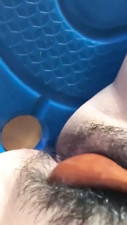 韩国老师在学校自慰