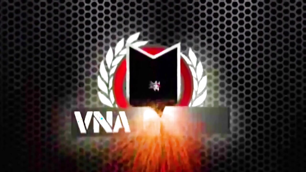 ヘレナ・プライスがBBCローマとプールサイドで叩くメジャー!!