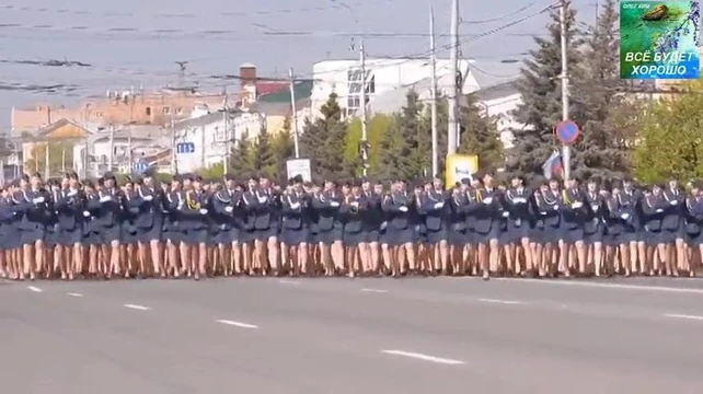 Beauty will win! Russian girls, take part in the parade!