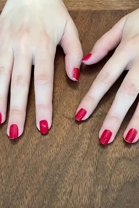 Long Red Natural Nail Tapping