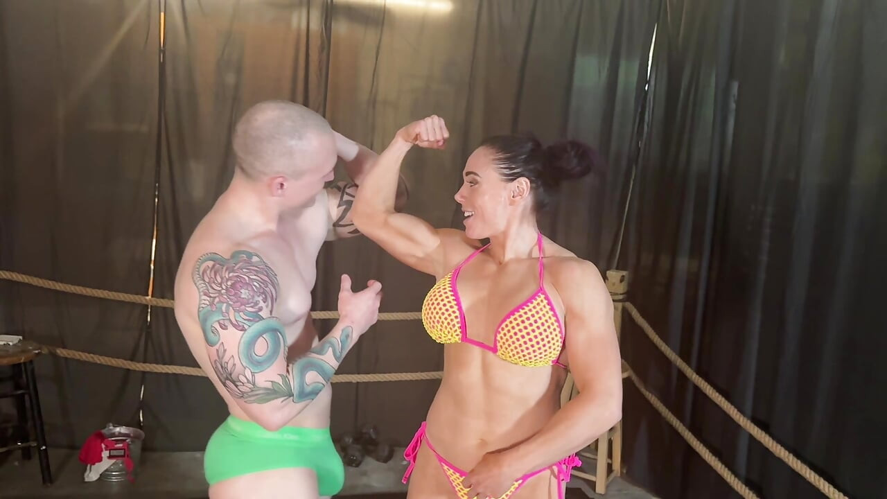 Baxx Vs Vanessa Arizona in a Nude Sexwrestle Loser Gets Fucked