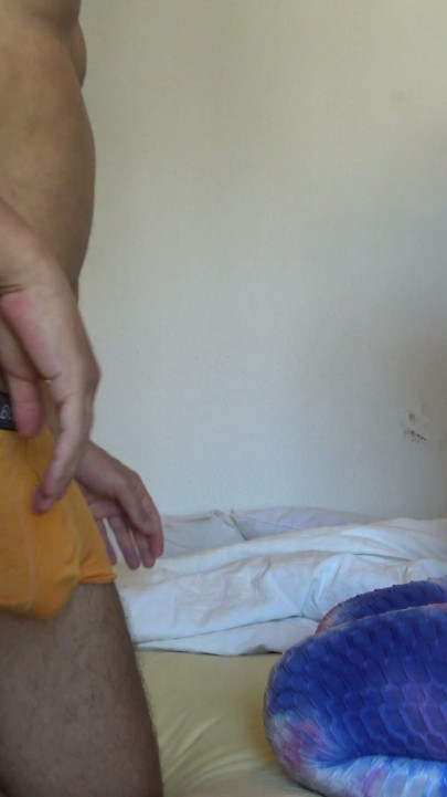 Perverted Amateur Mom Gives Stepson A Rimjob For His 18th Birthday | Clip 2