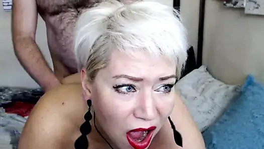 Lass mich dich von hinten ficken, mein reifes erwachsenes mädchen .!. ))