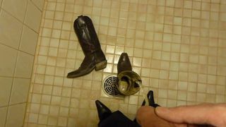 Piss in wifes cowboy boots