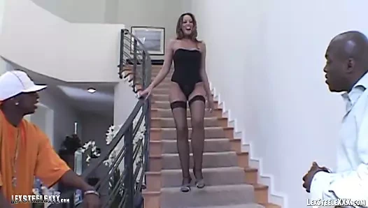 Lexington Steele and Jon Jon Drill Lauren Vaughn