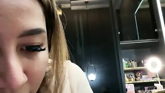 Индонезийский художник Бокеп Colmek мастурбирует