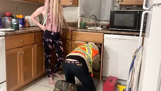 Teen Prom Queen Loses Virginity to Plumber