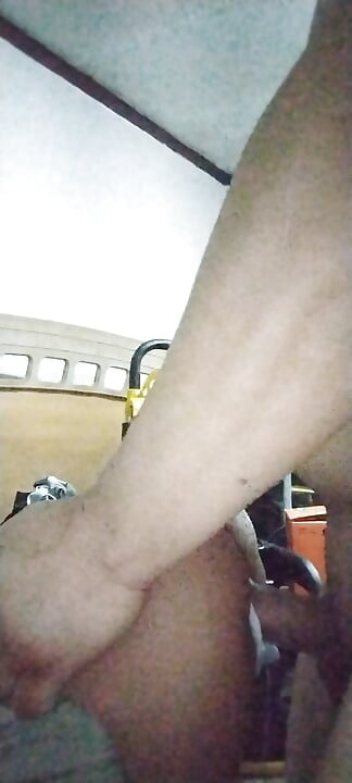 Kantot sa maruruming brief ng ex-girlfriend ko