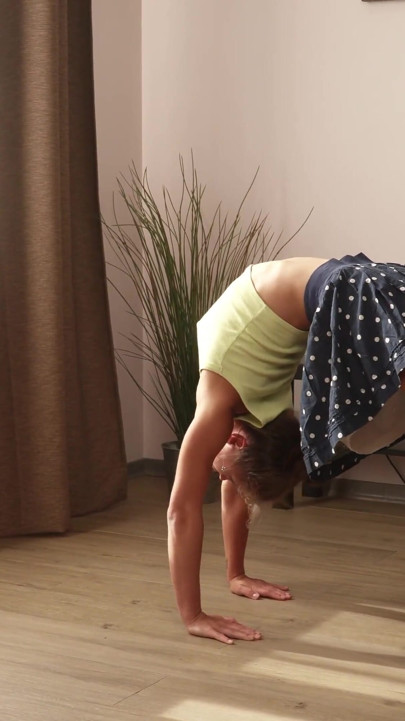 Cute flexible stepsister stretching naked