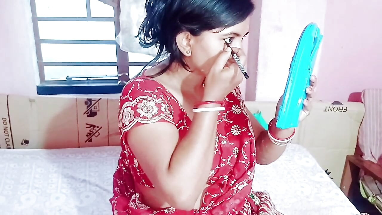 Sauteli beti se Tel laga ke massage karwaya phir patak ke chod diya