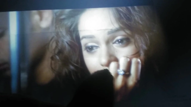 Mallika Sherawat Cum tribute Sunny Its not right Ye thiknahi