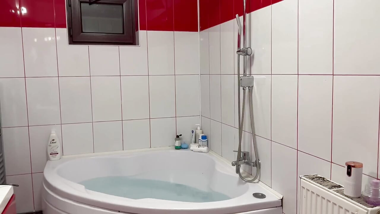 Real Estate Agent Is Getting Dunked Underwater by a Prospective Buyer While She Trying to Sell Him a House