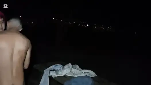 Ich Werde Von Der Galicischen Frau Am Aussichtspunkt Beim Masturbieren Erwischt Und Mache Sie Mit Meiner Großen Figur Dünn