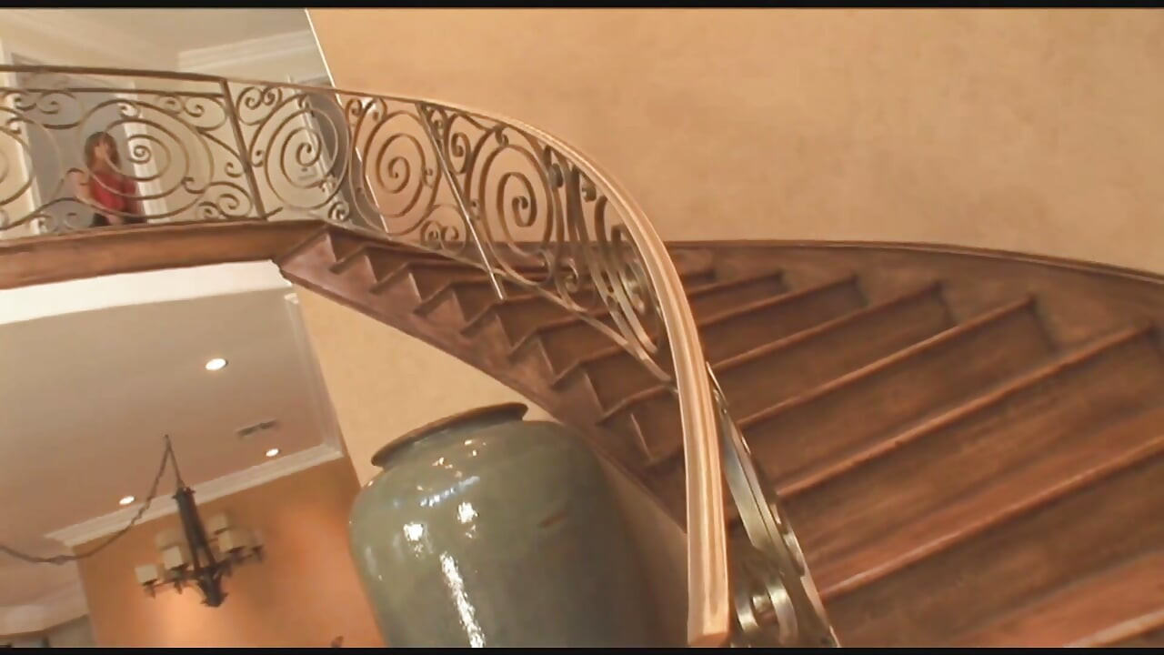 Blonde big butt babe gets that thick cock in her ass