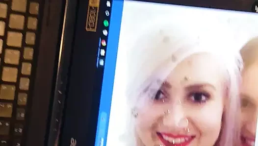 Cum haraç için benim seksi kuzenim